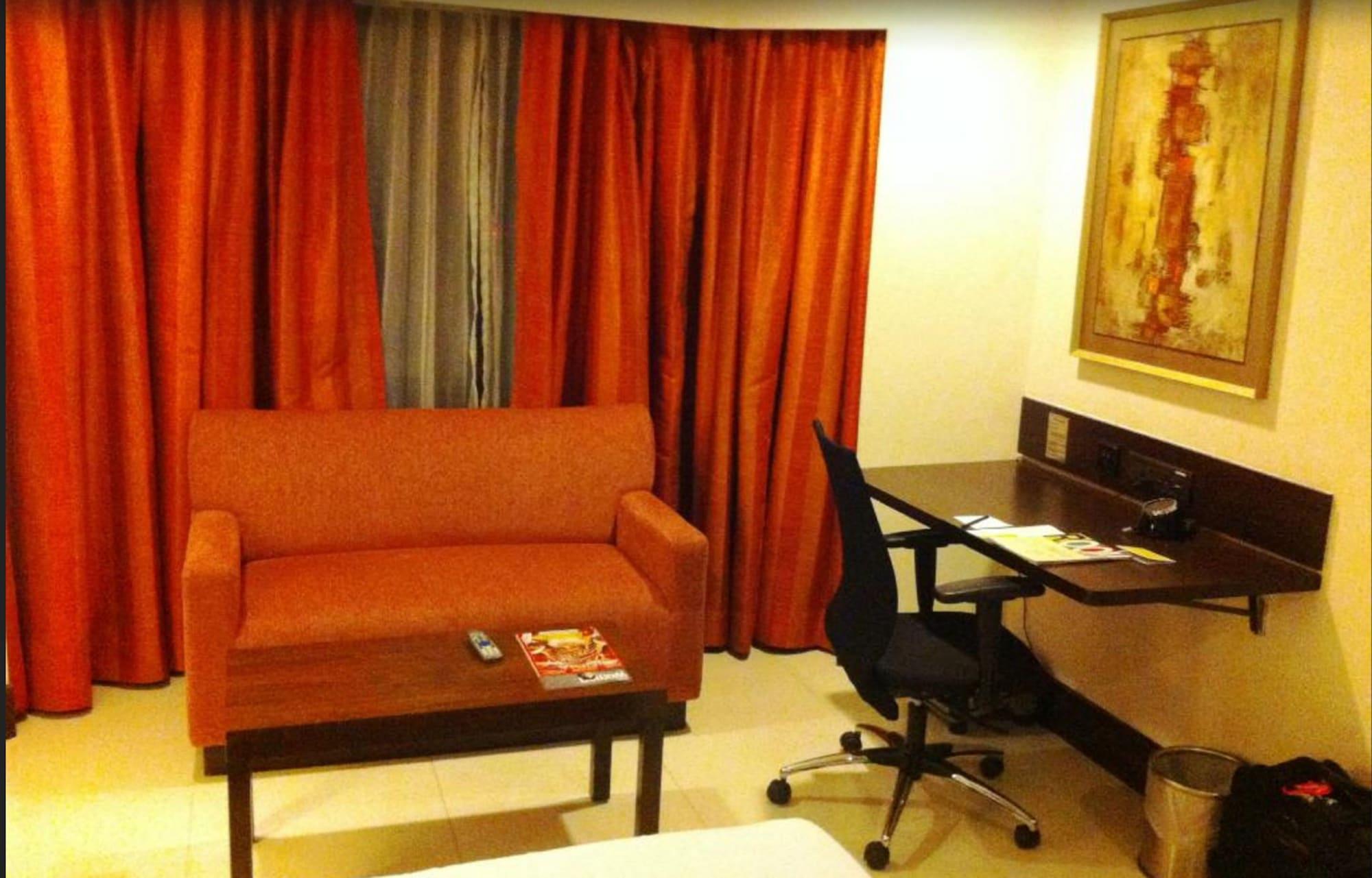 The Residency, Chennai Hotel Kültér fotó