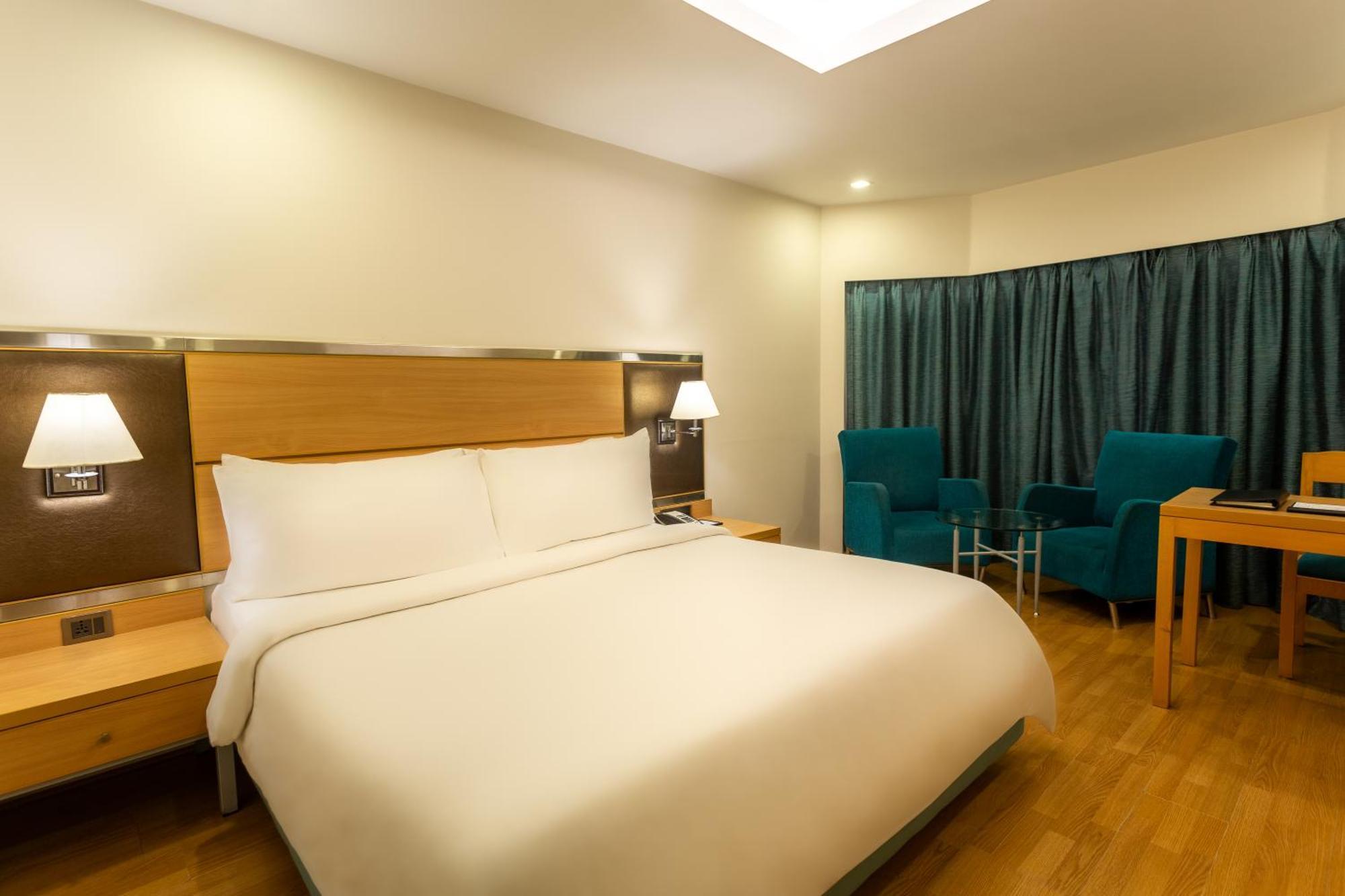 The Residency, Chennai Hotel Kültér fotó